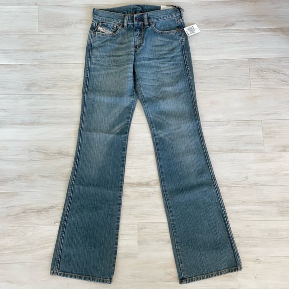 NWT Diesel Rame Flare Leg Denim Jeans - Picture 1 of 7
